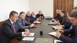 Владимир Делба провел совещание, посвященное оказанию социальной поддержки гражданам