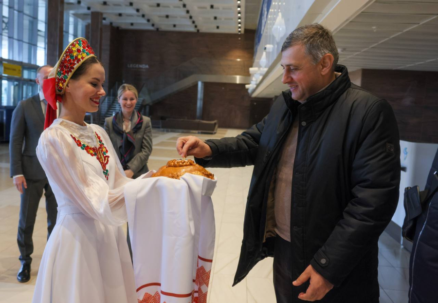 Вараздат Миносян с рабочим визитом находится в Красноярске