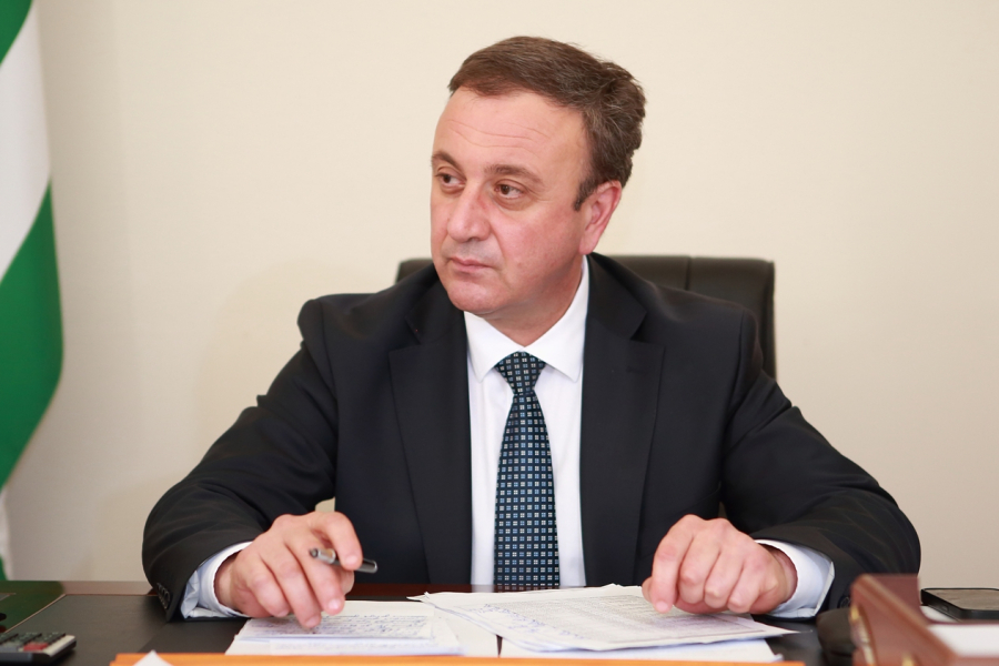 Премьер-министр возглавил оргкомитет по проведению международного экономического форума «Абхазия — инвестиции в будущее»