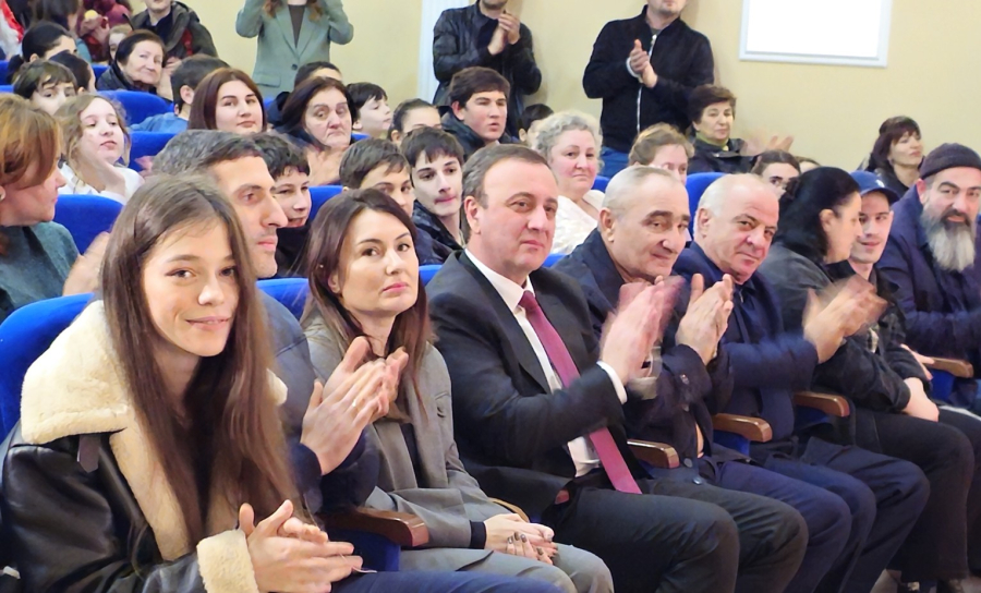 Владимир Делба посетил мероприятие, организованное Благотворительным фондом "Акзаара"