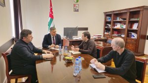 Вараздат Миносян провел совещание, на котором обсудили санитарно-эпидемиологическую обстановку в столице