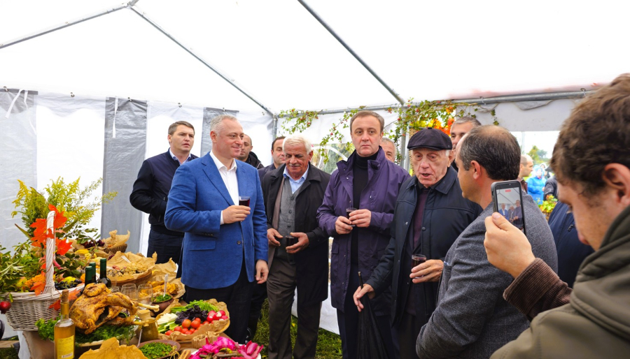 Премьер-министр посетил Лыхнашта