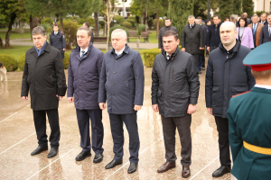 Владимир Делба почтил память погибших в мартовской операции